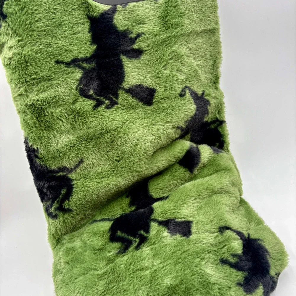 Faux‎ Fur Throw Blanket Green Black Wicked Witch Halloween 50 x 70 in